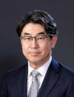 日本呼吸器外科学会理事長